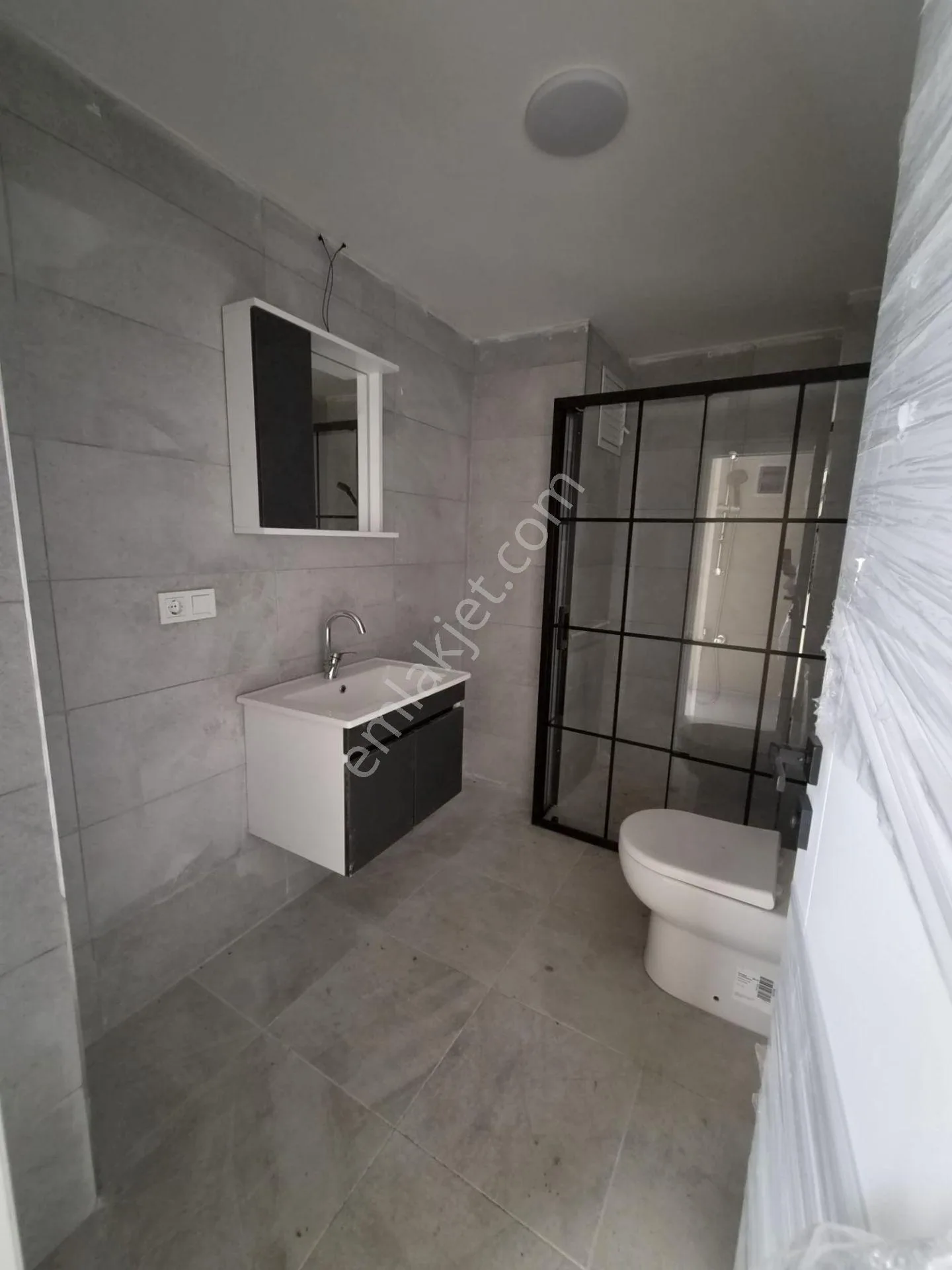 Sultanbeyli Battalgazi'de Satılık Sıfır 2+1 80 M² Daire