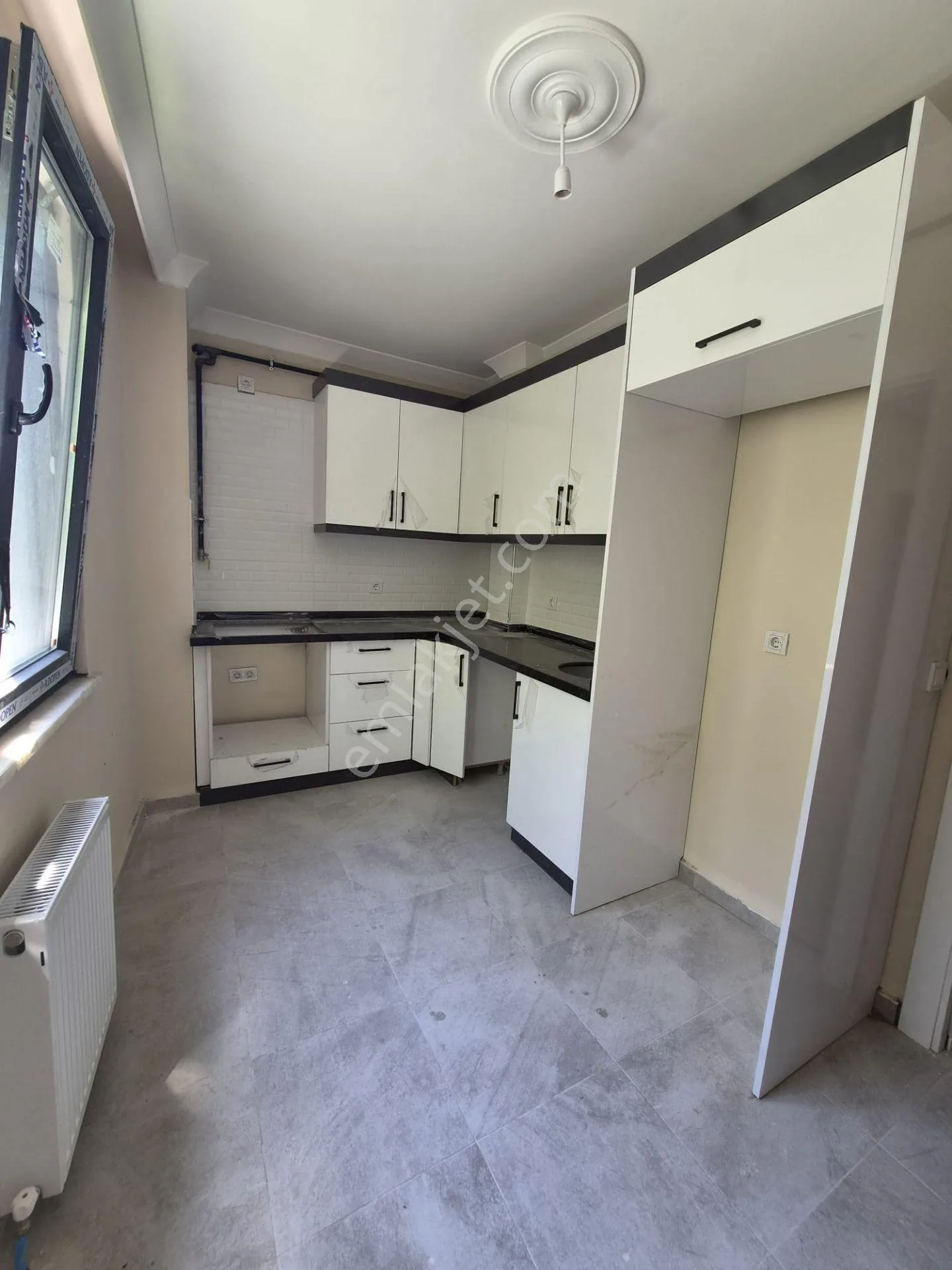 Sultanbeyli Battalgazi'de Satılık Sıfır 2+1 80 M² Daire