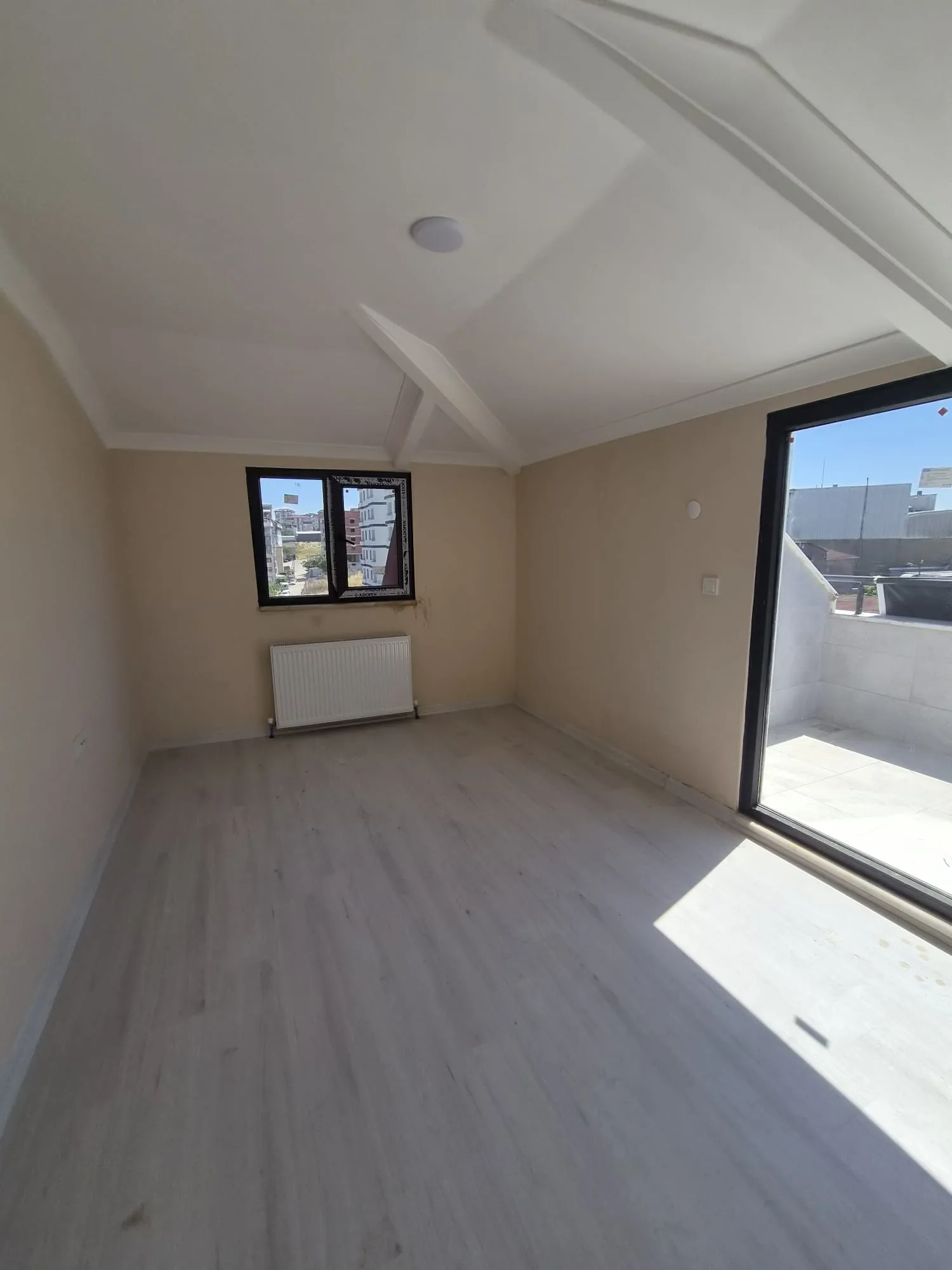Sultanbeyli Battalgazi'de Satılık Sıfır 140 M2 3+2 Dubleks Daire