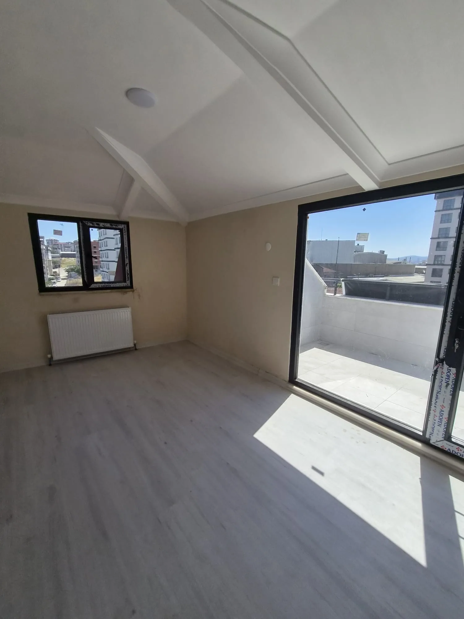 Sultanbeyli Battalgazi'de Satılık Sıfır 140 M2 3+2 Dubleks Daire